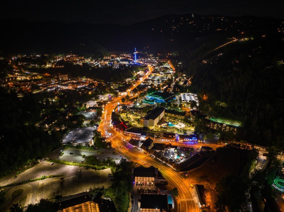 Newly Remodeled Motel In Gatlinburg! Exterior photo
